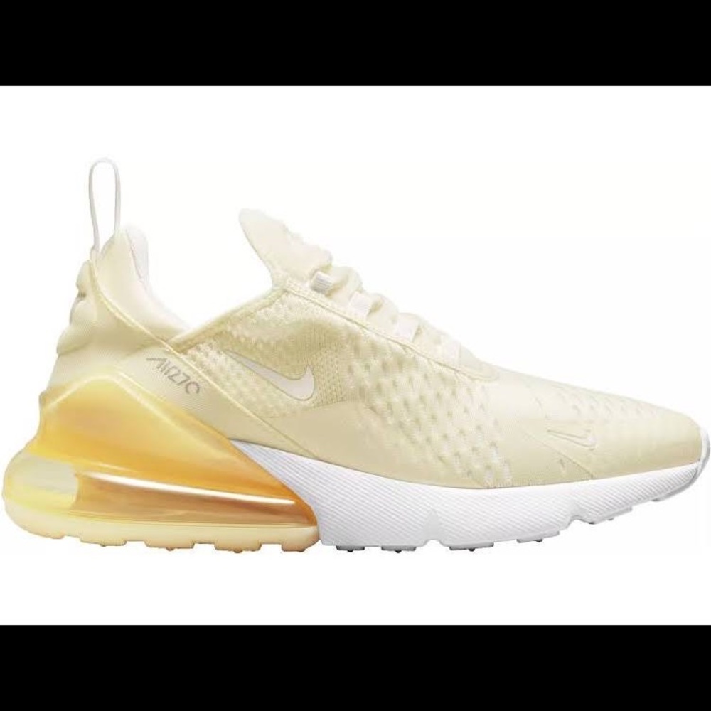 Nike 270 in Coconut